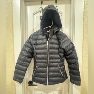 Time and Tru Women's Charcoal Puffer Jacket